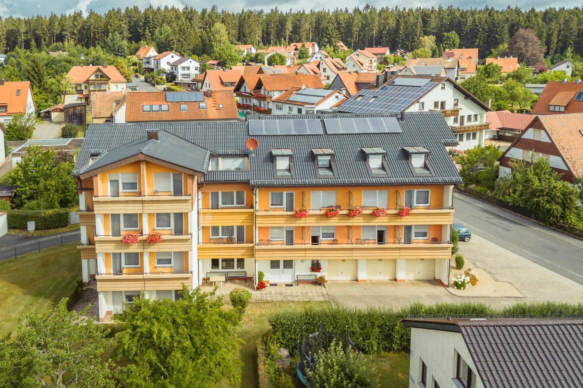 Hotel Sonnental Neusorg Экстерьер фото