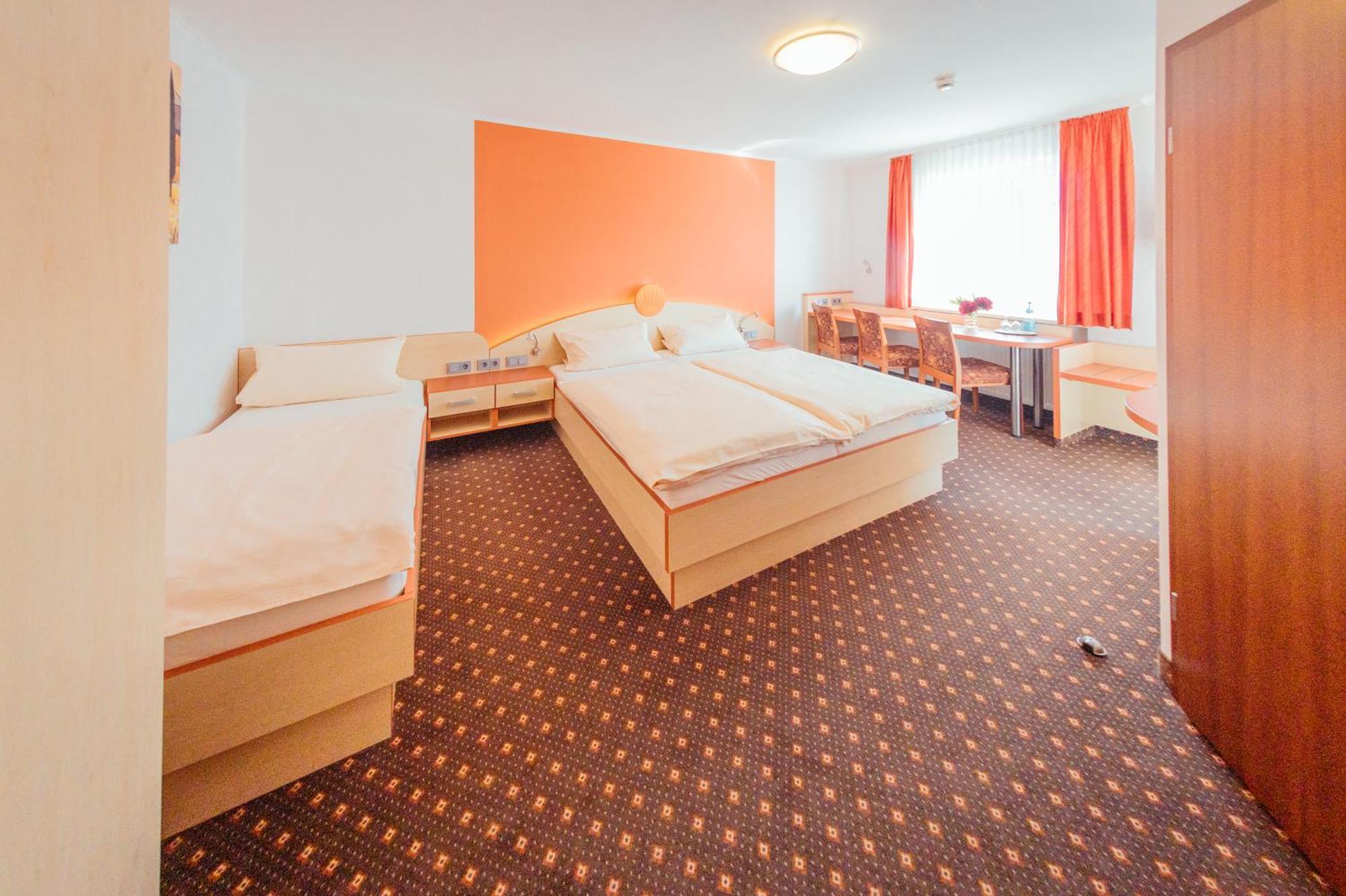 Hotel Sonnental Neusorg Экстерьер фото